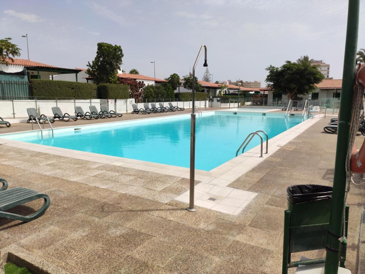 Bungalow With Private Garden Nex To Yumbo Center Villa Maspalomas  Exterior photo
